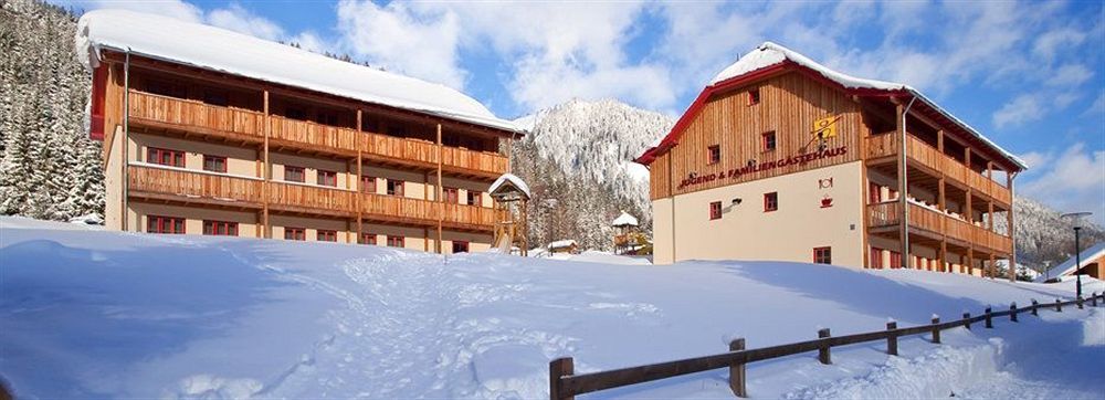 Jufa Hotel Donnersbachwald Exterior photo